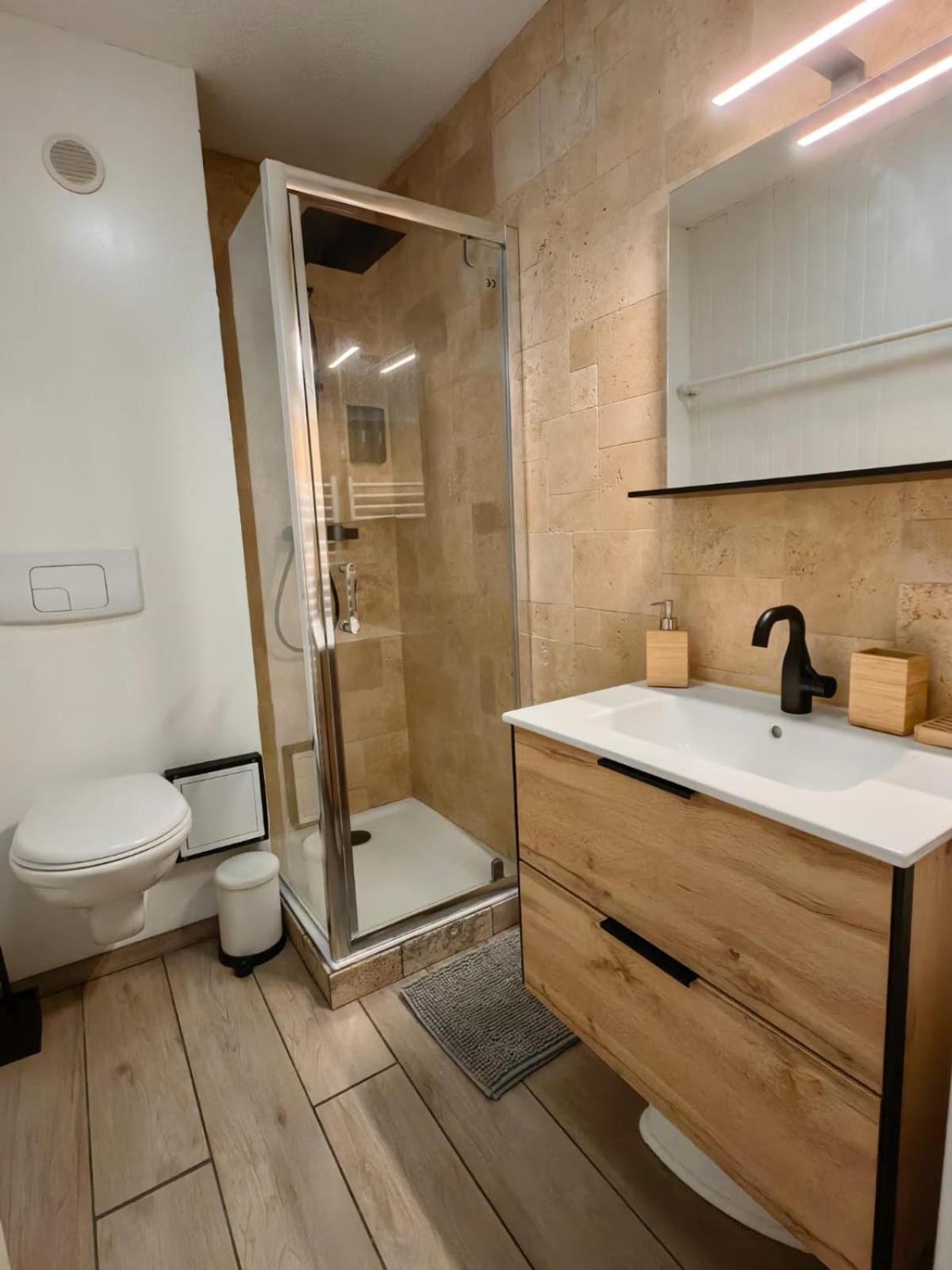 Grand Studio 4 A 6 Personnes, Au Pied Des Pistes Vars  Exterior photo